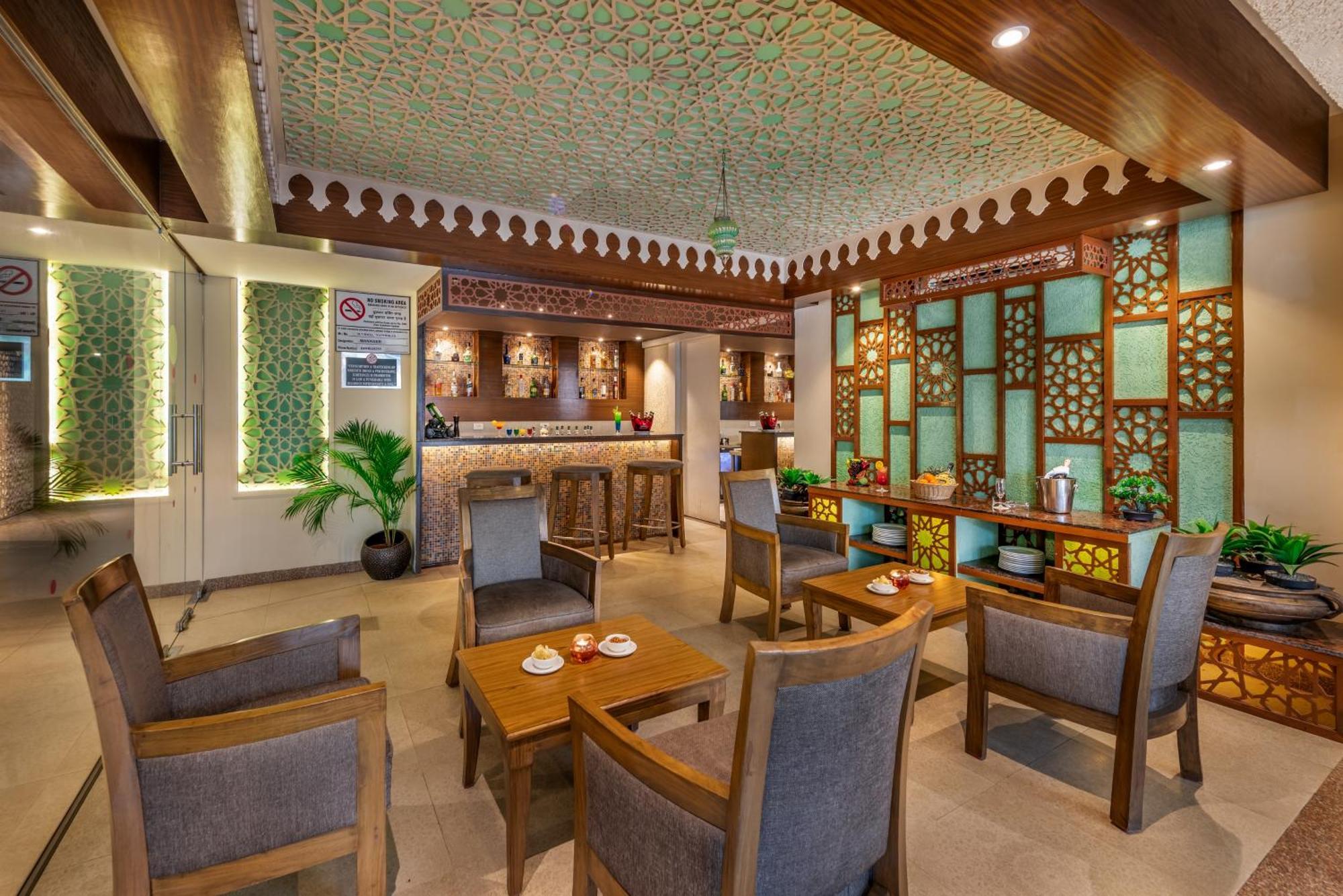 Rio Boutique Hotel Candolim Buitenkant foto